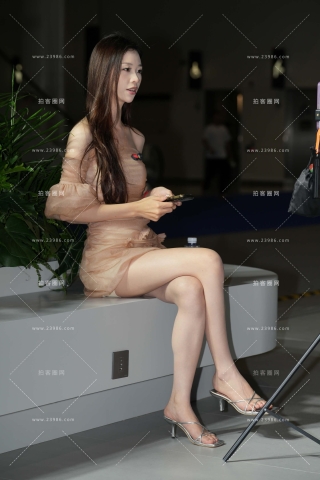 直播的美腿小姐姐 【图片➕视频】