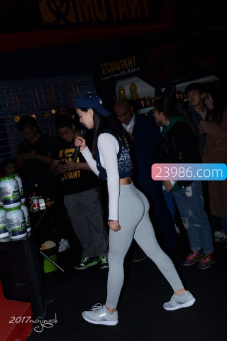 咔喳2017.03.20街拍301（26p)