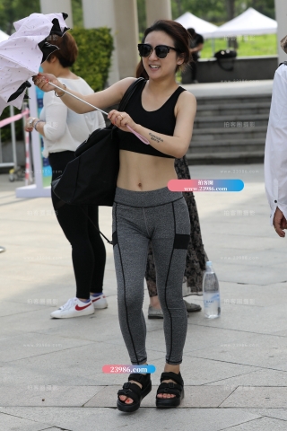 【欧阳幽明赛帖】 邻家