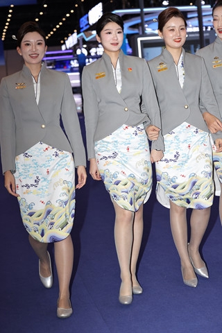 CATA海航熟女天团，群丝震撼来袭（完整版）