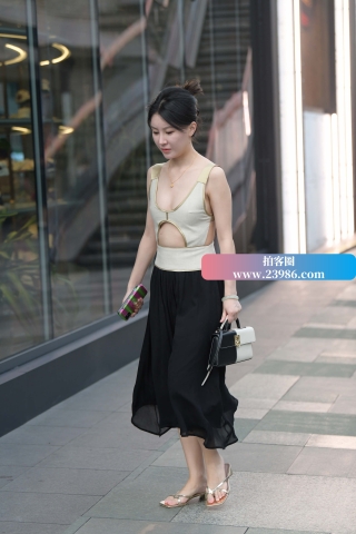 街拍时尚开朗朲槭