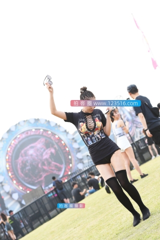 【咔喳赛贴】舞动着的美女