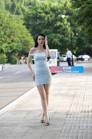 性感身材兰色超短裙R丝美女