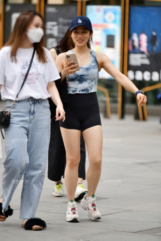 ★笑盈盈运动美女