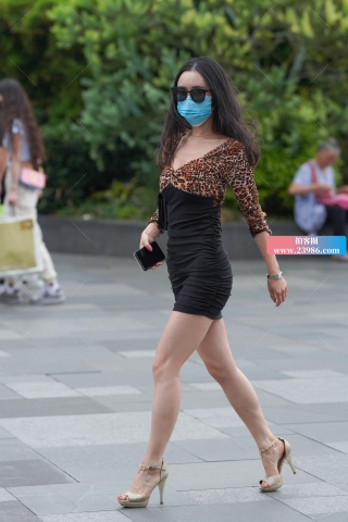 【凯恩赛帖】妹子这种精致的身材 男人女人都爱