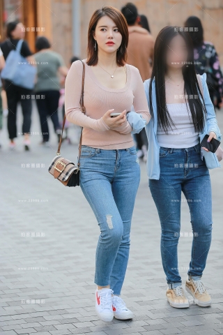 【玻璃赛帖】牛仔裤美女