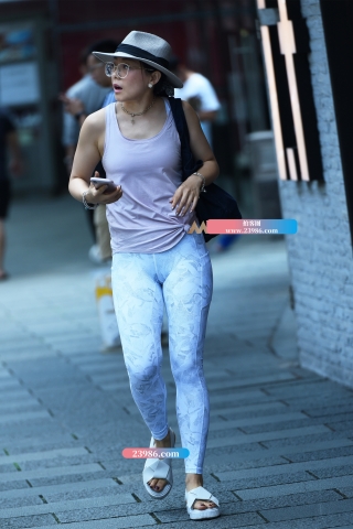 【咔喳赛贴】草帽紧身