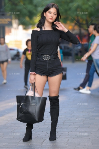 【红石赛帖】性感热裤美女