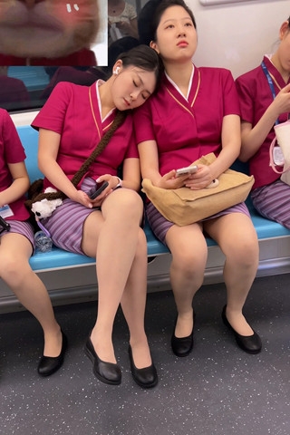 千载难逢——机场四位地勤面对面座位（有惊喜）（视频版）