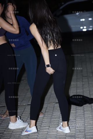 【咔喳赛贴】不停自拍