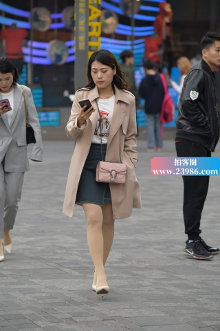 气质成熟美女姐姐