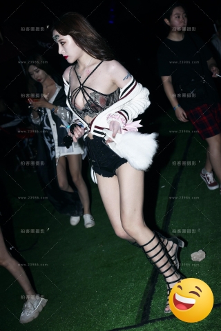 【咔喳赛帖】装扮超靓