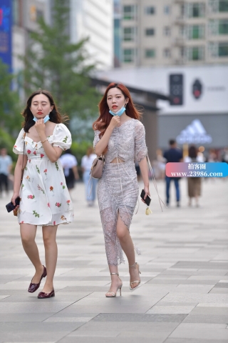 搭讪街拍气质女神姐姐