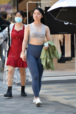 ★丰腴瑜伽紧身裤美女
