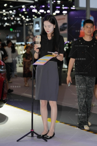 售车的主播小姐姐 【图片➕视频】