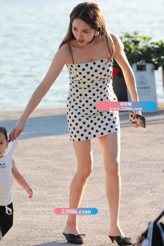 【视觉冲击赛帖】 她- 是辣妈吗？