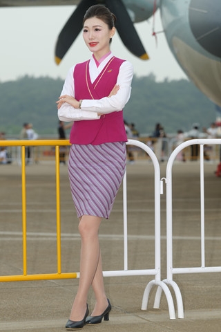 航展的rou丝南航空姐（完整版）