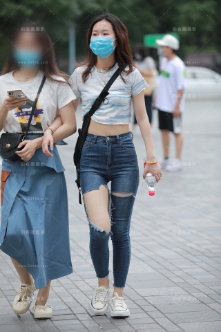 【玻璃赛帖】个性紧牛小姐姐