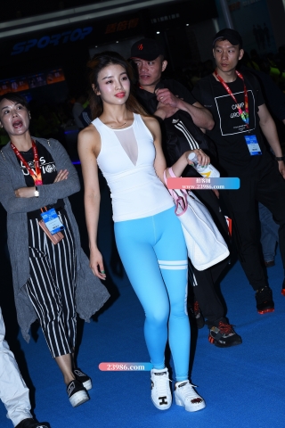 【咔喳赛贴】白衣兰裤