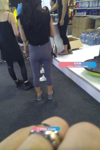 曲线七分紧身裤