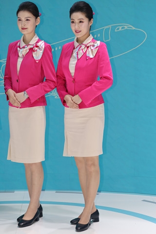 航空大会长龙航空美女乘务员颜值都不错（完整版）
