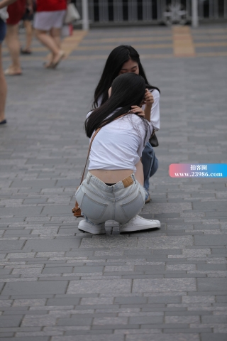 热牛美腿女孩们