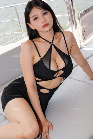 性感火辣身材网红 yanyan