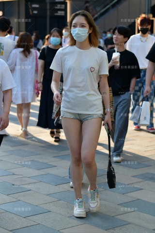 ★漂亮热裤美女★