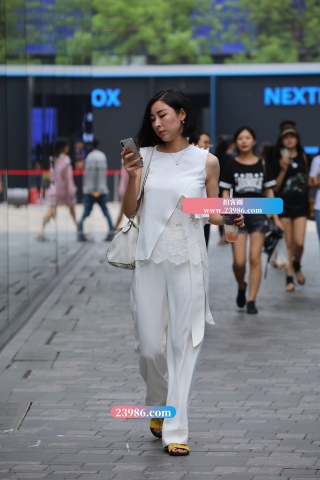 【视觉冲击赛帖】 白裤