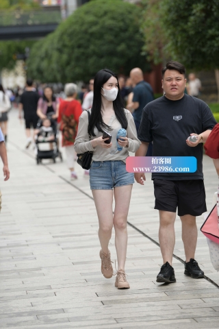 新年看腿，顺风顺水~