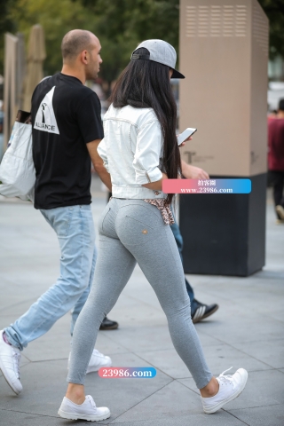 中国女孩也有极品翘臀