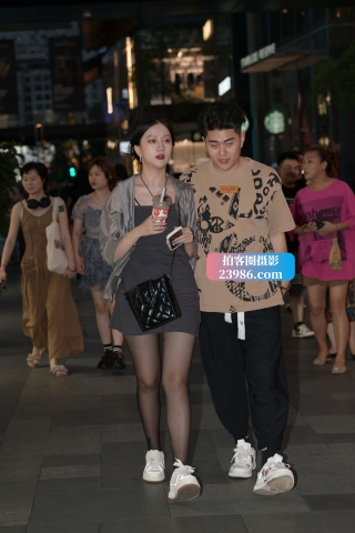 嘿丝女友，实在羡慕