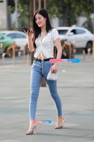 【辉辉赛贴】紧身牛仔裤mm