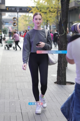 【凯恩赛贴】清秀漂亮的俄罗斯姑娘