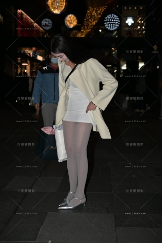 偶遇丝腿小姐姐