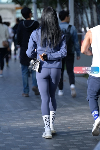 【小默赛帖】1700★漂亮紧身美女★