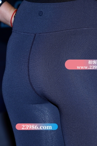 【Mark赛帖】带网纹的紧身运动裤教练