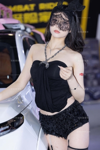 改装车展，性感模特~