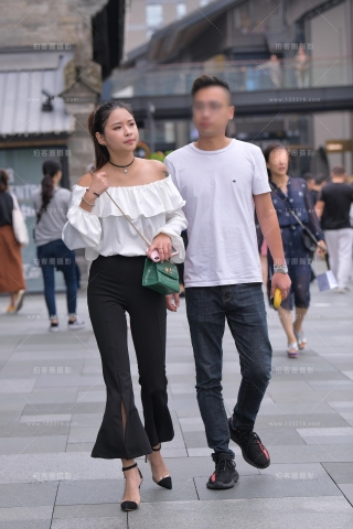 这个西裤够紧吗