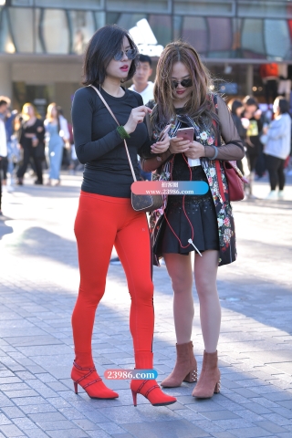 【红石赛帖】性感红色高跟鞋紧身裤少妇