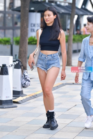 ★牛仔热裤漂亮美女