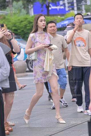 长腿高跟小美人儿