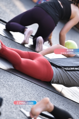 (补档)秋日中的酒红色