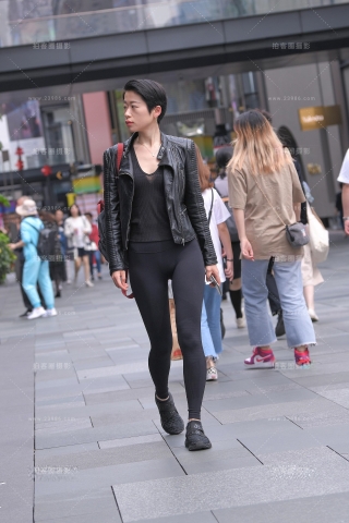 【视觉冲击赛贴】短发de黑色紧身裤