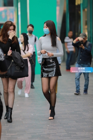 街拍丝袜美女