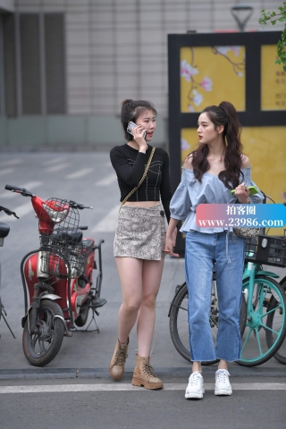 小清新气质小妞