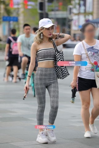 【凯恩赛帖】抹胸好身材