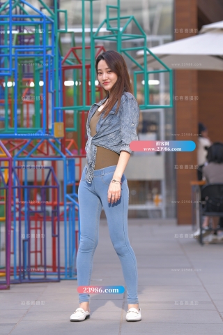 【红石赛帖】身材好好的紧身裤小姐姐