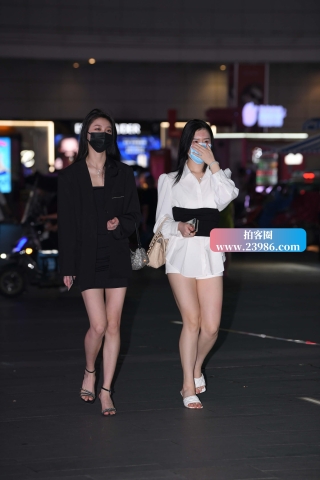 ★夜拍美腿姊妹★