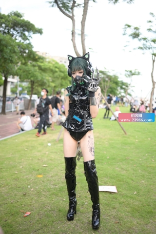漫展cos的少女